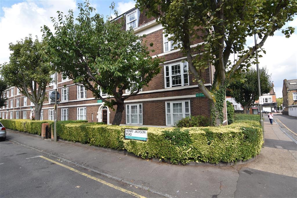 John Keall House, Henry Jackson Road... 3 bed flat - £1,740 pcm (£402 pw)