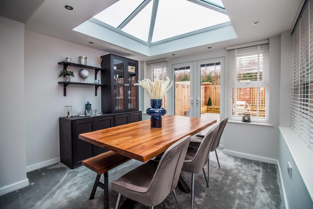 Garden Room 1