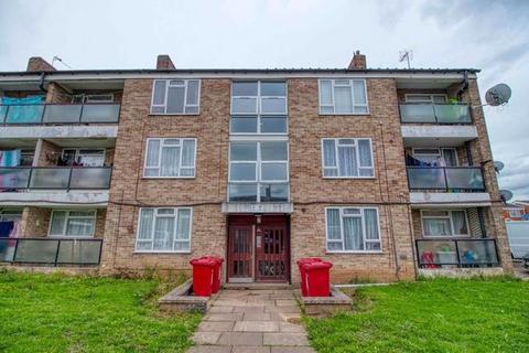 101 Maryside, Slough, SL3 7ES