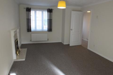 3 bedroom semi-detached house to rent, Hemlock Way, Eastleigh SO53