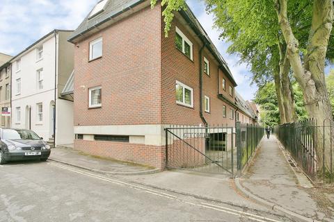 2 bedroom flat to rent, Guy Court, Jericho