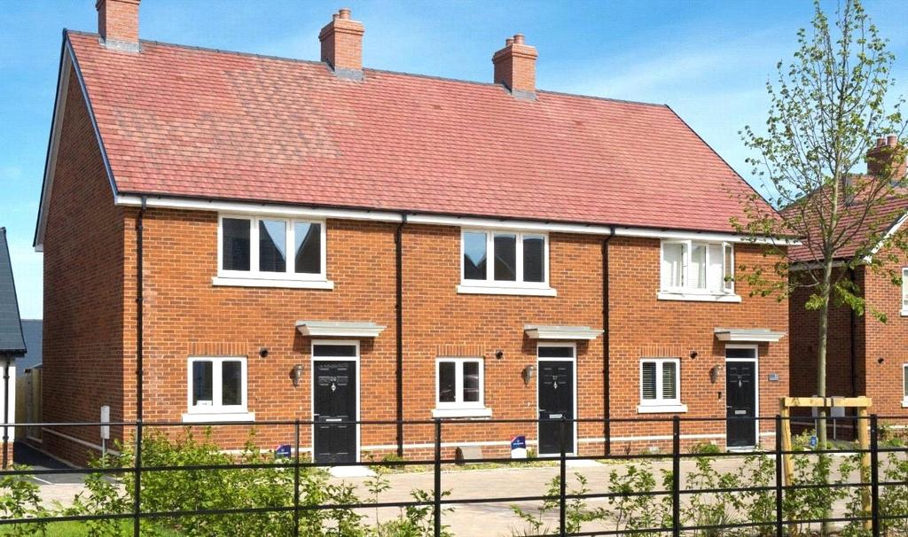 Stoneham Lane, Eastleigh, Hampshire... 2 bed semidetached house £320,000