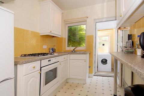 3 bedroom semi-detached house to rent, Headley Way,  Headington,  OX3