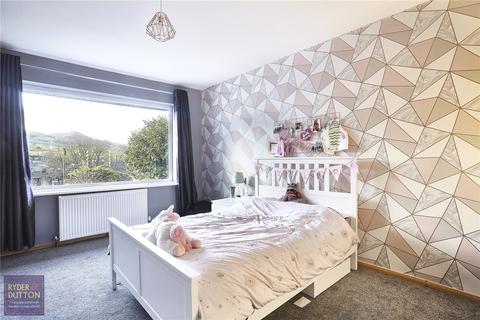 8 Central Avenue, Greenfield, Oldham, OL3 7DH