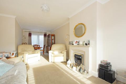 32 Coleridge Crescent, Colnbrook, Slough, SL3 0PY