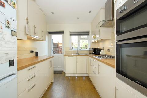 32 Coleridge Crescent, Colnbrook, Slough, SL3 0PY