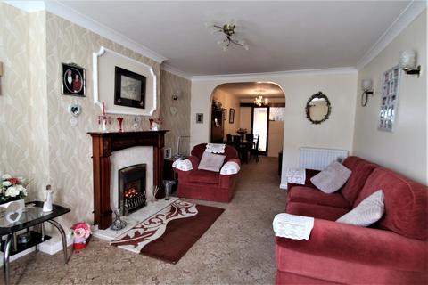 11 Barnes Avenue, Dalton-in-furness, LA15 8NB