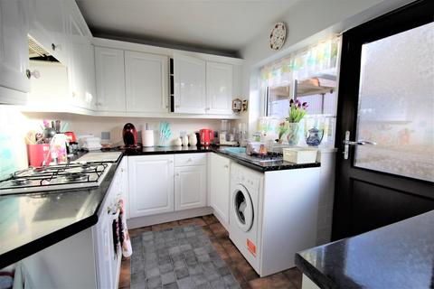 11 Barnes Avenue, Dalton-in-furness, LA15 8NB