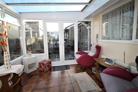 11 Barnes Avenue, Dalton-in-furness, LA15 8NB