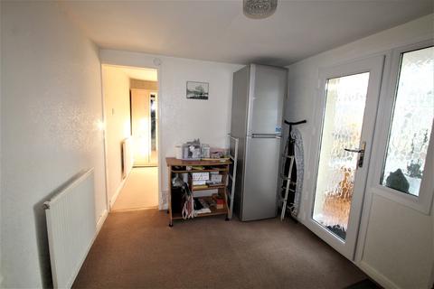 11 Barnes Avenue, Dalton-in-furness, LA15 8NB