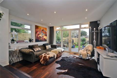 11 Cuddington Avenue, Worcester Park, KT4 7DB