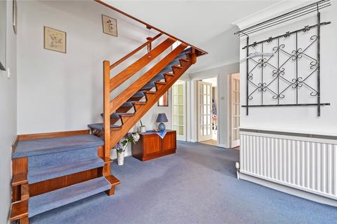 12 Rewlands Drive, Winchester, SO22 6PA