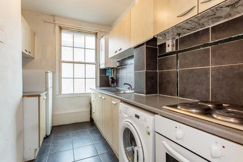 114 Shadwell Gardens, London, E1 2QJ