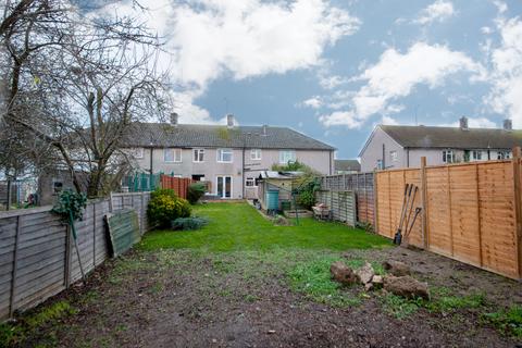 82 Spencer Road, Whitley Wood, Reading, RG2 8TN
