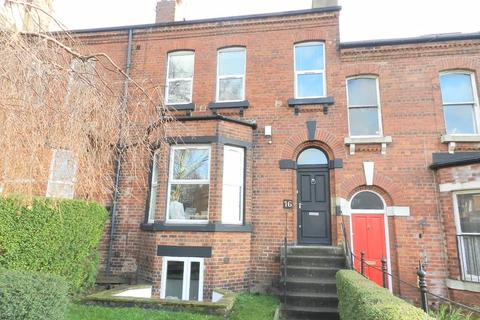 16 Consort Terrace, Leeds, LS3 1ET
