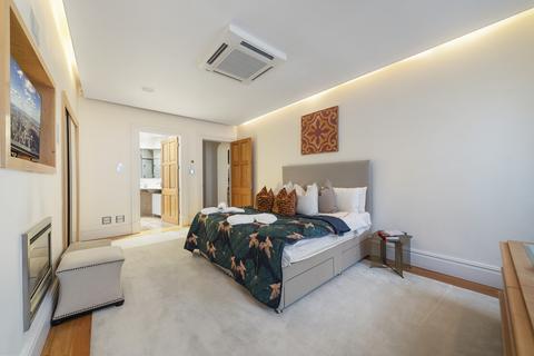 4 bedroom apartment for sale, Audley House, North Audley Street, Mayfair, W1K