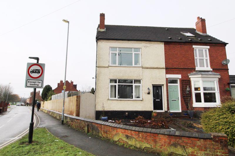 Green Lane, Pelsall, Walsall, WS3 4PA 3 bed semidetached house for