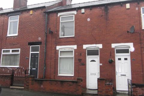 2 bedroom terraced house to rent, Briggs Avenue, Castleford WF10