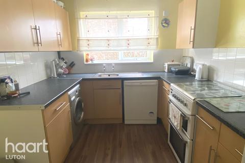 30 Elgar Path, Luton, LU2 7RJ