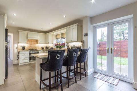 Cambridge House Corbetts Lane, Caerphilly, CF83 3HX