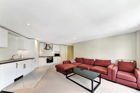 2 bedroom apartment to rent, Winders Road, London, SW11