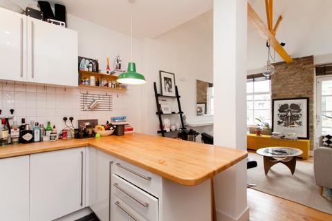 1 bedroom apartment to rent, Colvestone Crescent, Hackney, London, E8