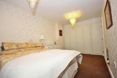 27 Hadfield Drive, Black Notley, Braintree, CM77 8XW