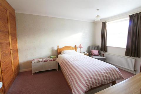 67 Forester Way, Hull, HU4 6SR