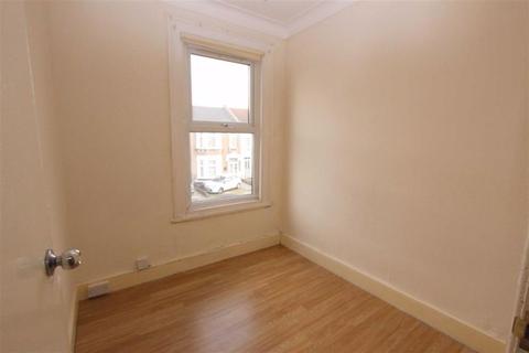 100 Cobham Road, Ilford, IG3 9JN