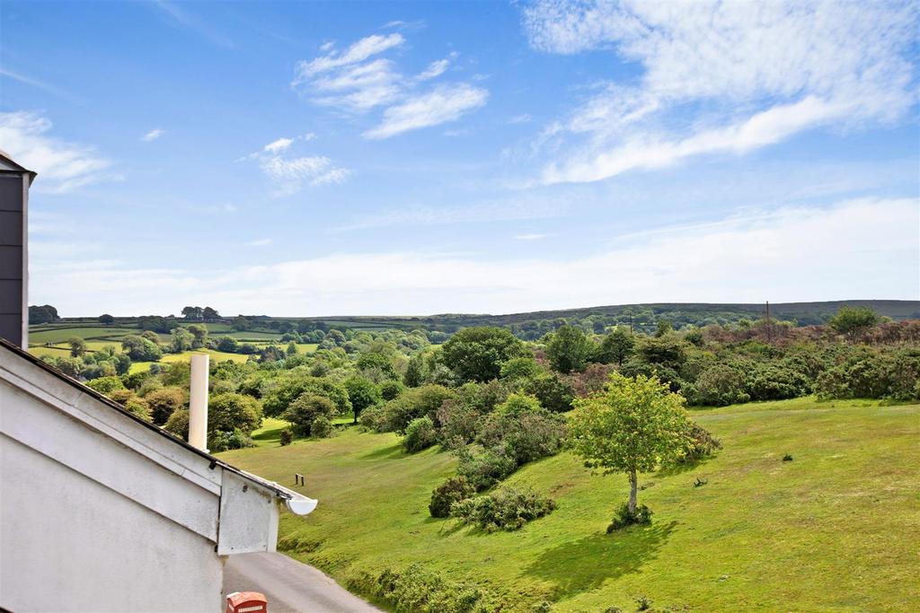 Clearbrook, Yelverton 3 bed terraced house £400,000