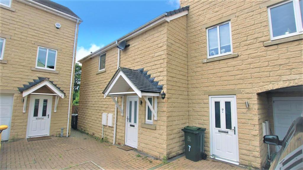Old Glenaire Court, Baildon, Shipley 2 bed semidetached house £160,000