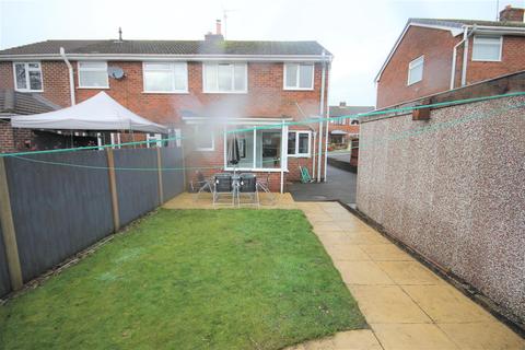 9 Dale Close, Cheadle, Stoke-on-trent, ST10 1SB