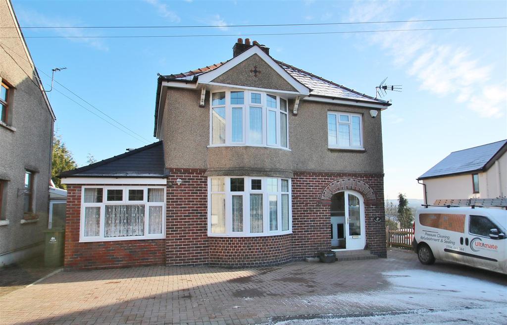 Primrose Hill, Lydney 4 bed detached house £375,000