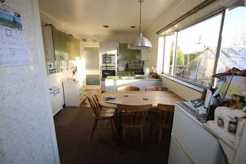 Cartrefle Llwyn Brith, Criccieth, LL52 0TA