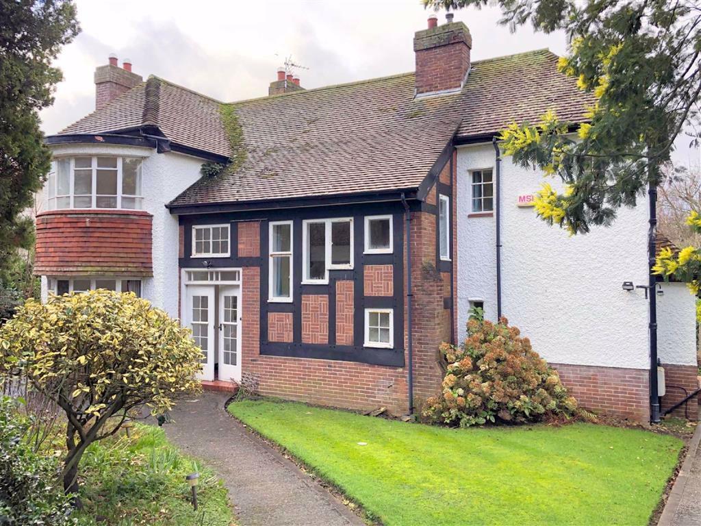 Gannock Park, Deganwy, Conwy 3 bed detached house £570,000