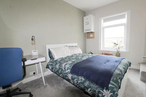 23 Birch Grove, Harrogate, HG1 4HR