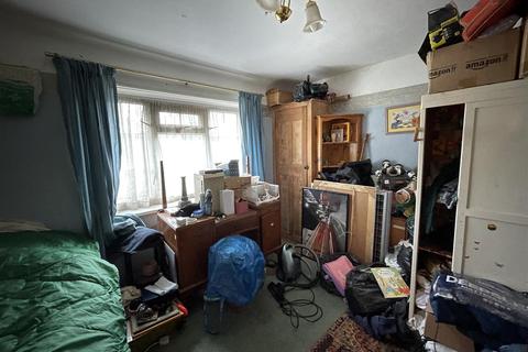 80 Bernwell Road, London, E4 6HY