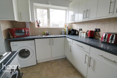 16 Langdale Drive, Doncaster, DN5 9JG