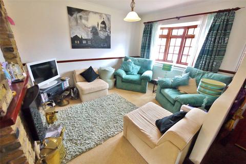 5 Mascalls Gardens, Brentwood, CM14 5LT