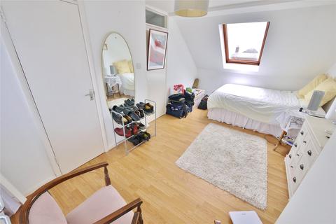 5 Mascalls Gardens, Brentwood, CM14 5LT