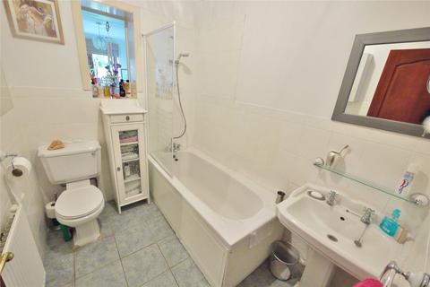 5 Mascalls Gardens, Brentwood, CM14 5LT