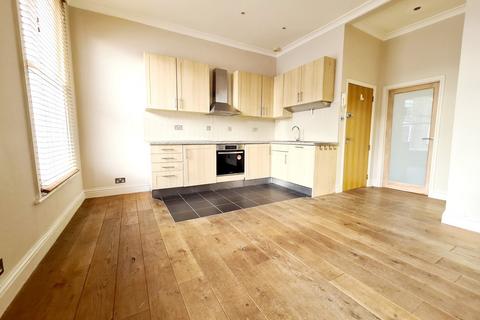 1 bedroom flat to rent, Grosvenor Avenue, Islington