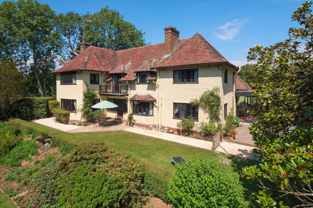 Sandling Road, Saltwood, Hythe, Kent 6 bed detached house £2,100,000