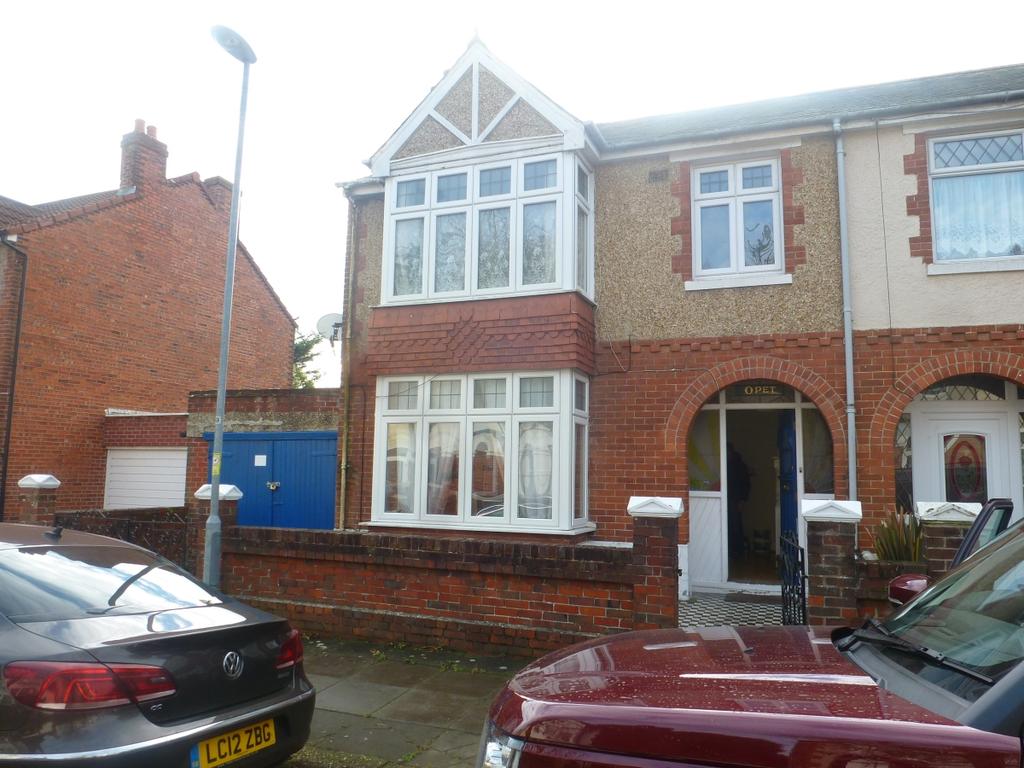 Amberley Road Portsmouth PO2 1 bed in a house share £400 pcm (£92 pw)