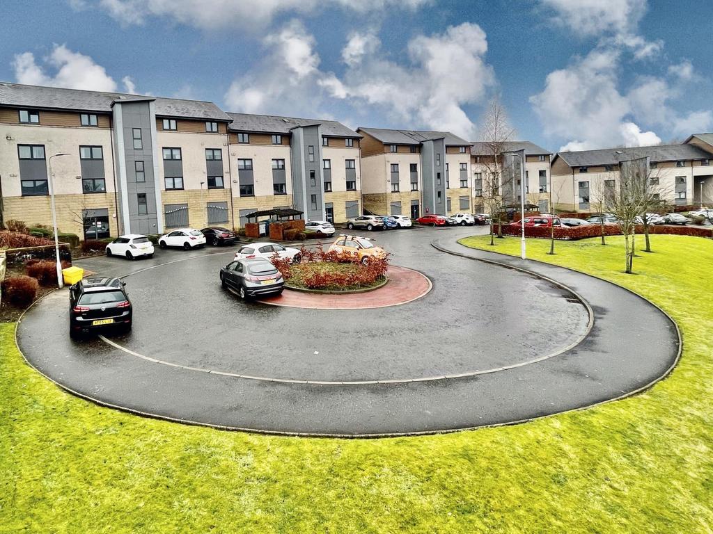 14 (Flat 2/1) Millview Crescent, Johnstone. 2 bed apartment £115,000