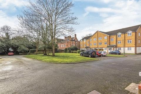 36 Hanson Close, Beckenham, BR3 1WJ