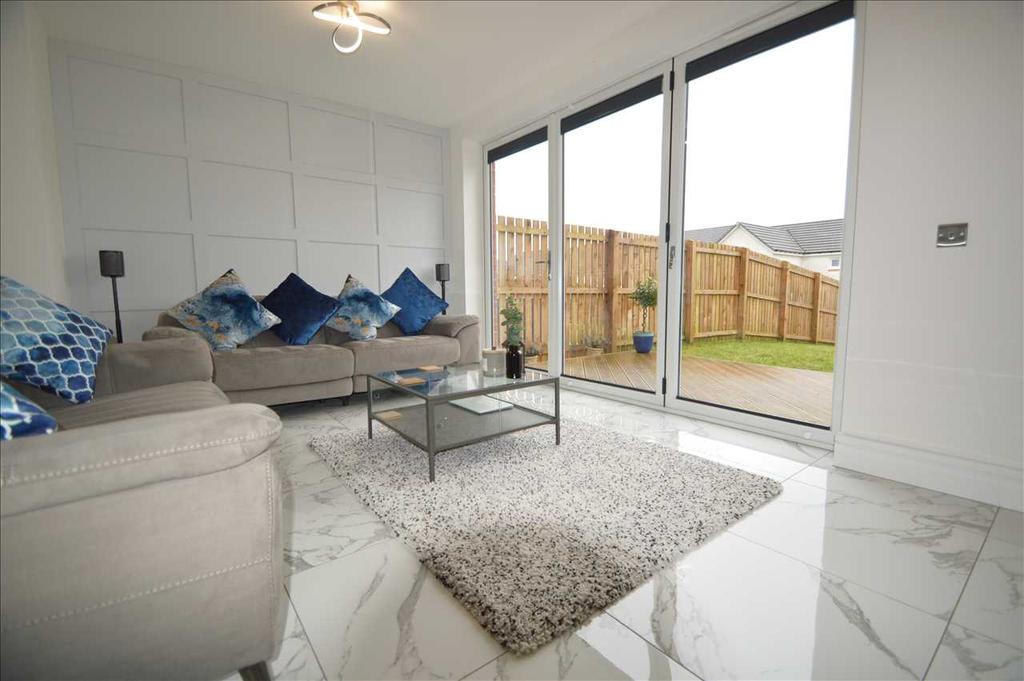 Lounge / Open Plan