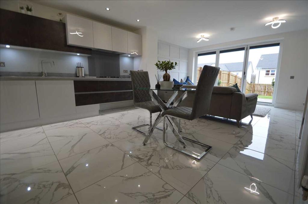 Lounge / Open Plan