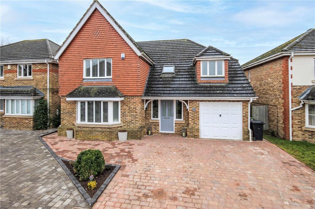 Silk Mill Road, Redbourn, St. Albans, Hertfordshire 4 bed detached