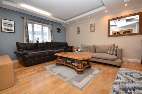 139 Beech Hall Road, London, E4 9NN